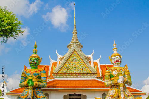 BANGKOK,THAILAND - MARCH 18,2017 : Wat Arun, Temple of Dawn the landmark of Thailand