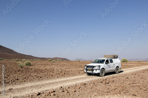 4x4 travelling through Damaraland, Namibia. © 2630ben