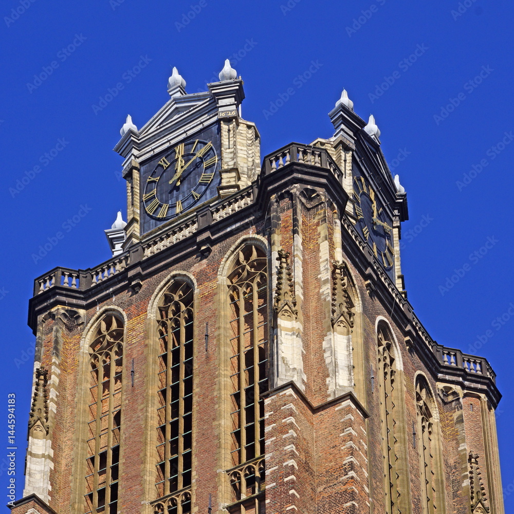 Turm der Grote Kerk in DORDRECHT ( Niederlande )