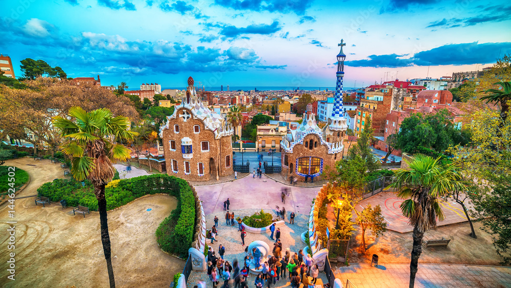 Fototapeta premium Barcelona, Catalonia, Spain: the Park Guell of Antoni Gaudi at sunset 