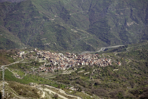 foto panoramica del comune di Limina