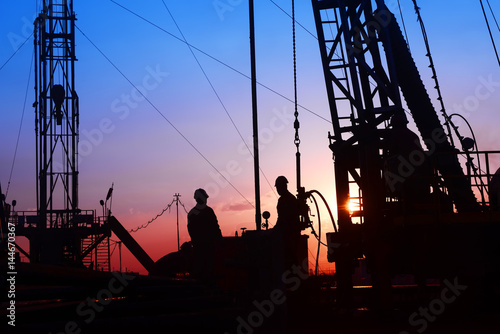 oil field, the oil workers are working