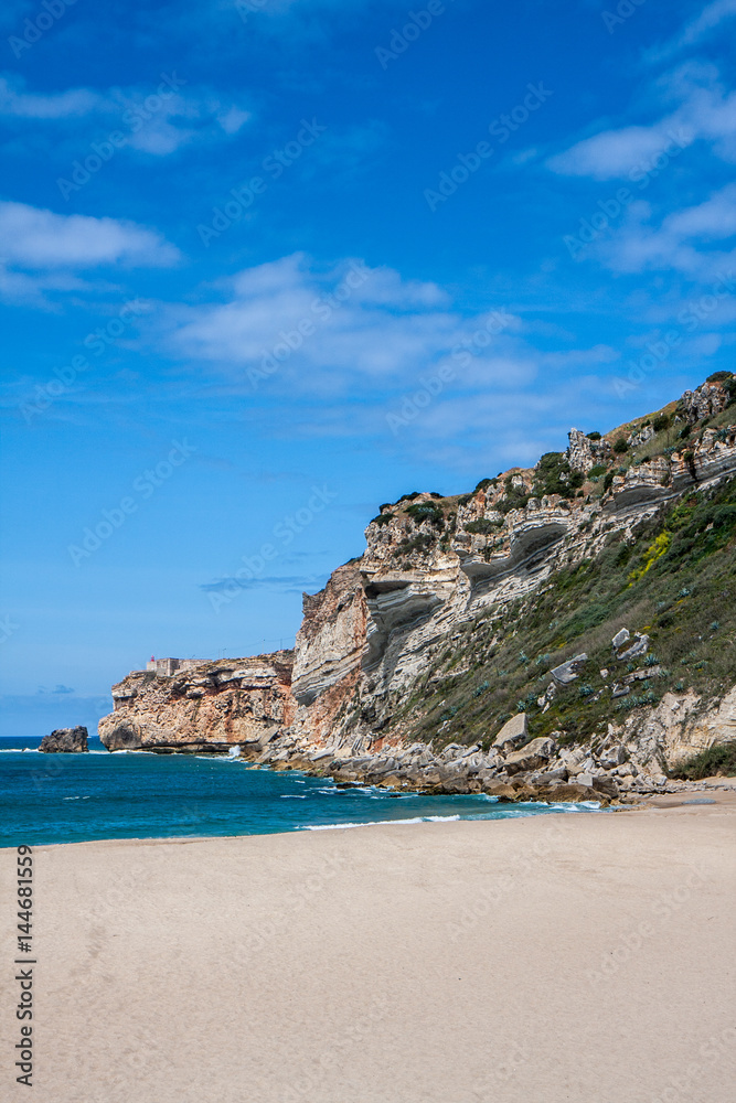 ポルトガルの町ナザレのビーチ