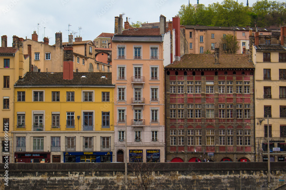 Obraz premium Lyon old buildings along river Saone