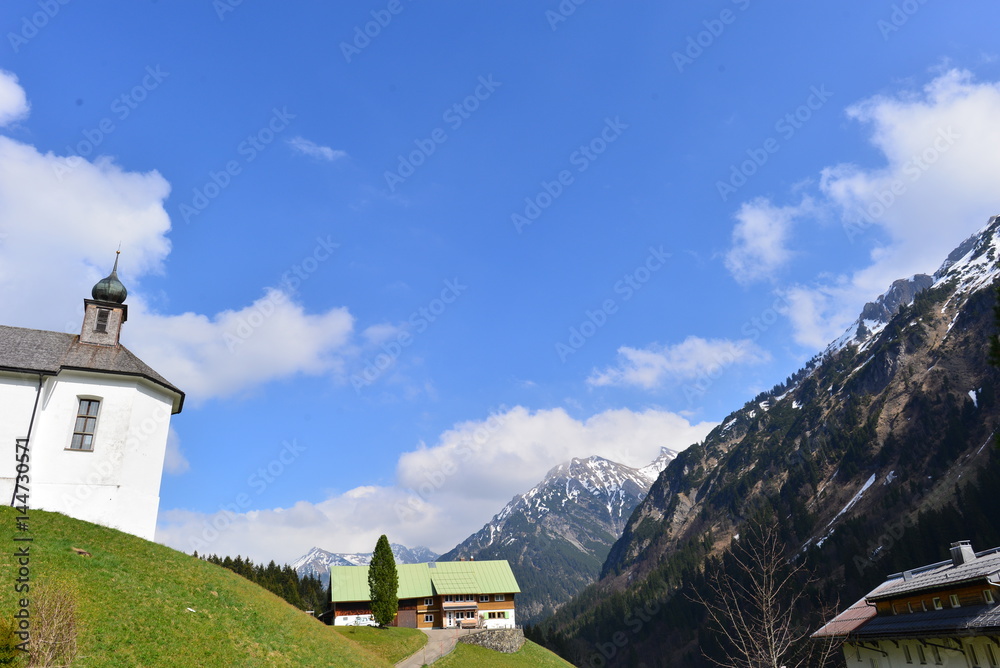 Expositurkirche Baad / Mittelberg-Kleinwalsertal (Vorarlberg) Expositurkirche Baad / Mittelberg-Kleinwalsertal (Vorarlberg)