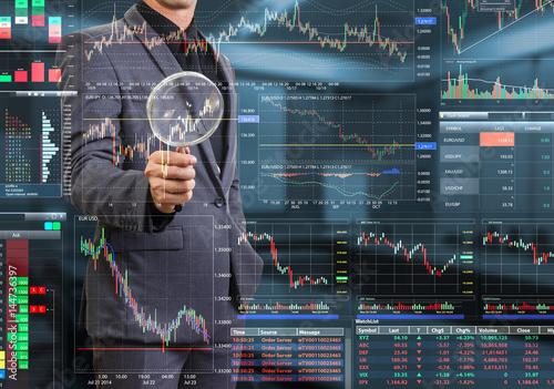 Obraz na plátně businessman verifying virtual investing screen