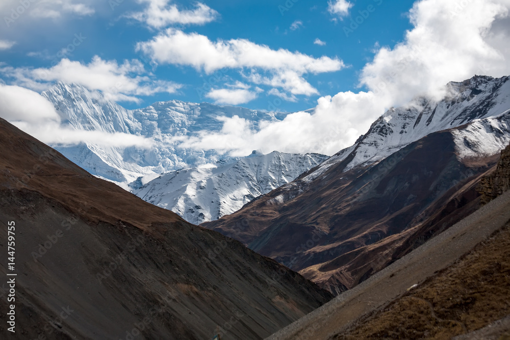 Valley on Annapurna circuit trek