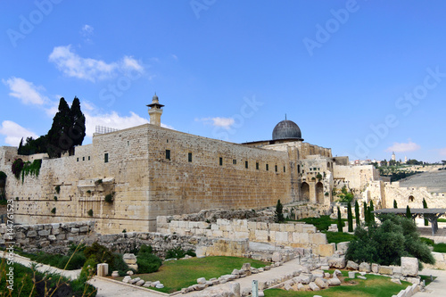 City wall corner in old Jerusalem. © leospek