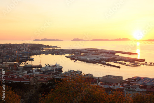 beautiful golden sunset in Vigo city in Spain,  the longest city of Galicia © M.Madriñán