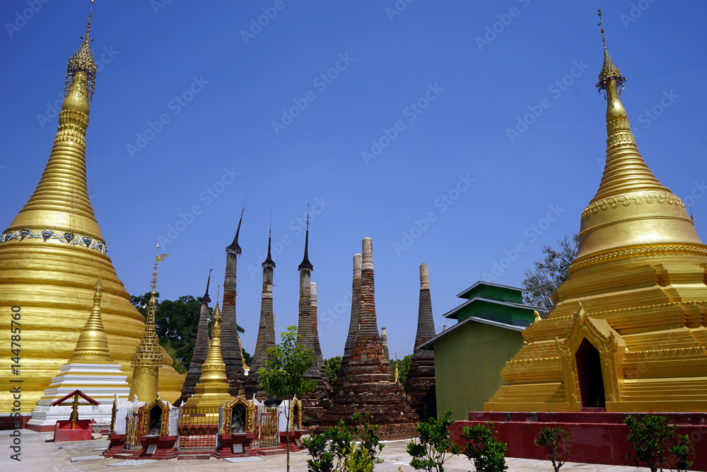 Fototapeta premium Stupas in monastery