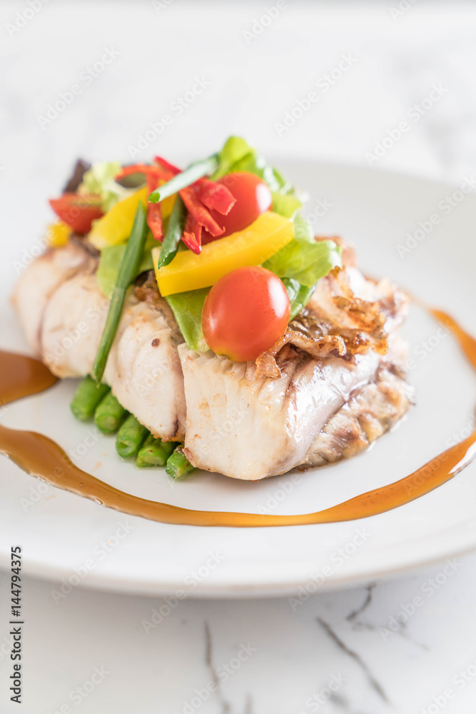 snapper fish steak