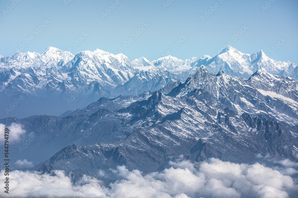 Daylight view of Everest range.