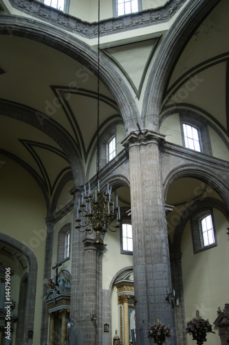 Candelabro en la Catedral de la Ciudad de M  xico