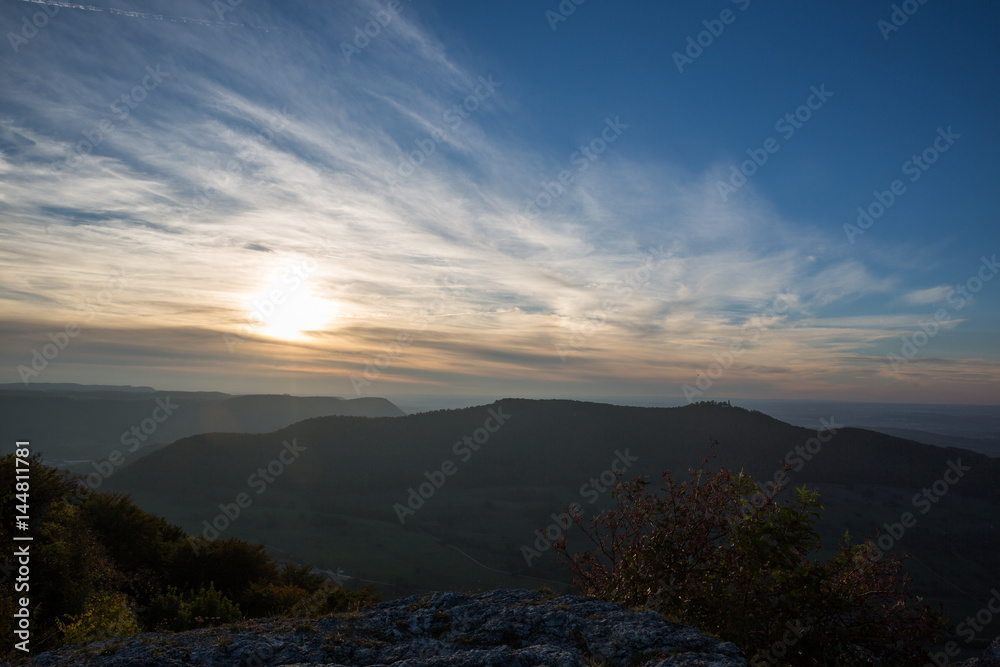 Sonnenuntergang am Rande der Schwäbischen Alb Sonnenuntergang am Rande der Schwäbischen Alb