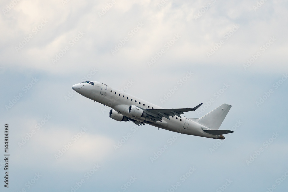 Embraer ERJ-170-100