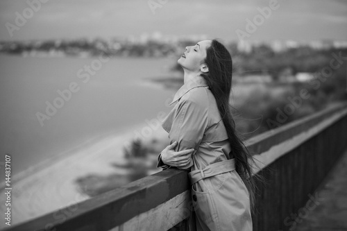  Girl on the bridge © Amelia Fox