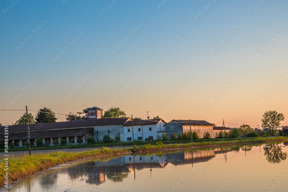 Fototapeta premium Tramonto nel Novarese, Casalvolone
