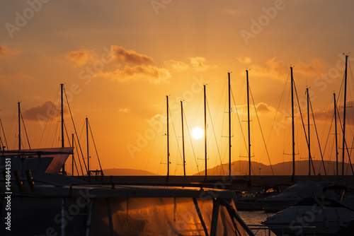 Fototapeta Naklejka Na Ścianę i Meble -  sunset at the harbor