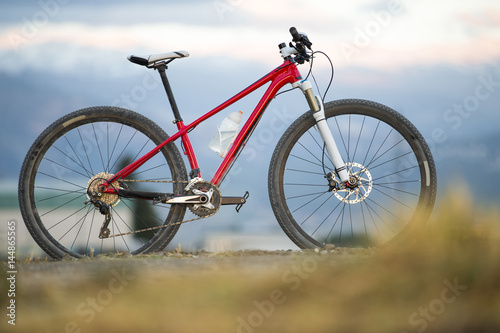 Fototapeta Naklejka Na Ścianę i Meble -  Bike on field
