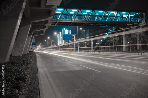 Photos City road surface floor with viaduct bridge