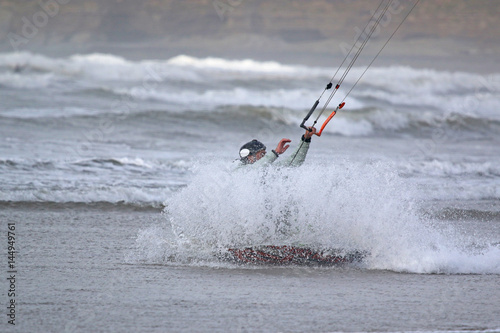 kitesurfer in Waves © Jenny Thompson