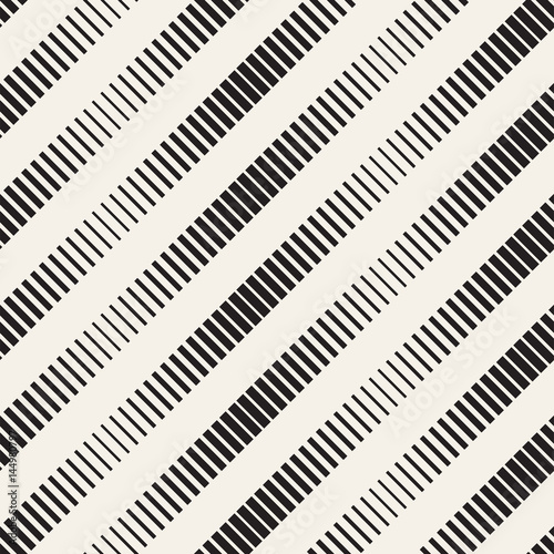 Line halftone gradient. Modern background design. Stylish geometric lattice.  Vector seamless pattern