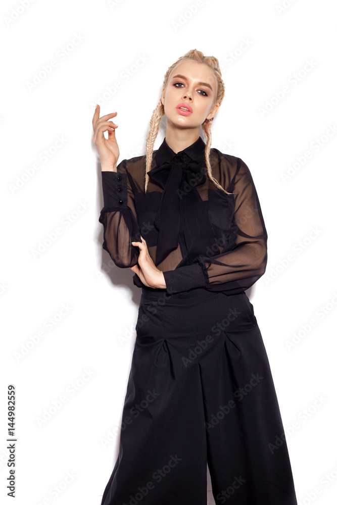 Obraz premium Beautiful Woman in Black Dress