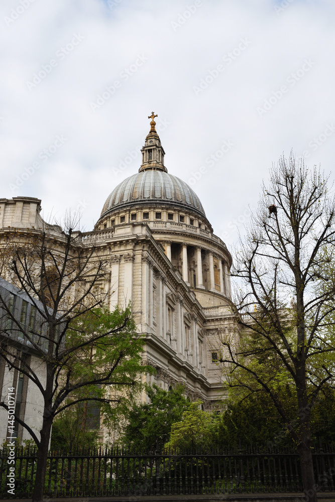 st. pauls kathedrale in london