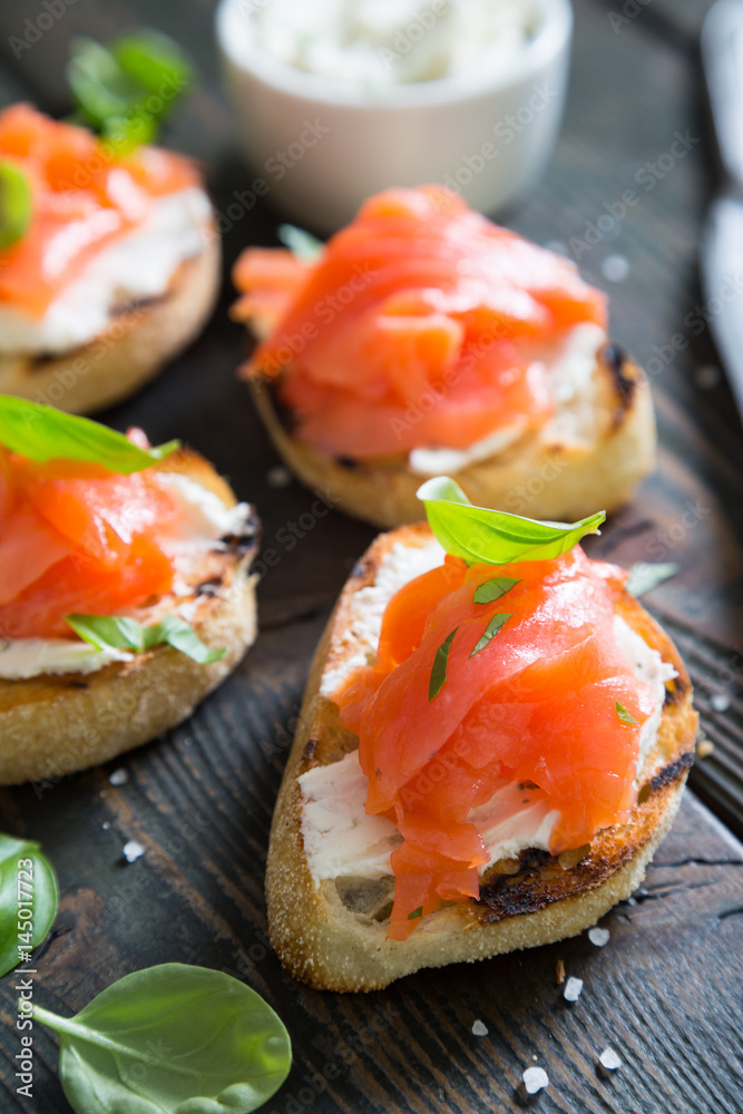 Bruschetta with cream cheese and smoked salmon