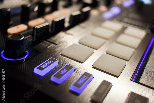 DJ Midi Controller photo