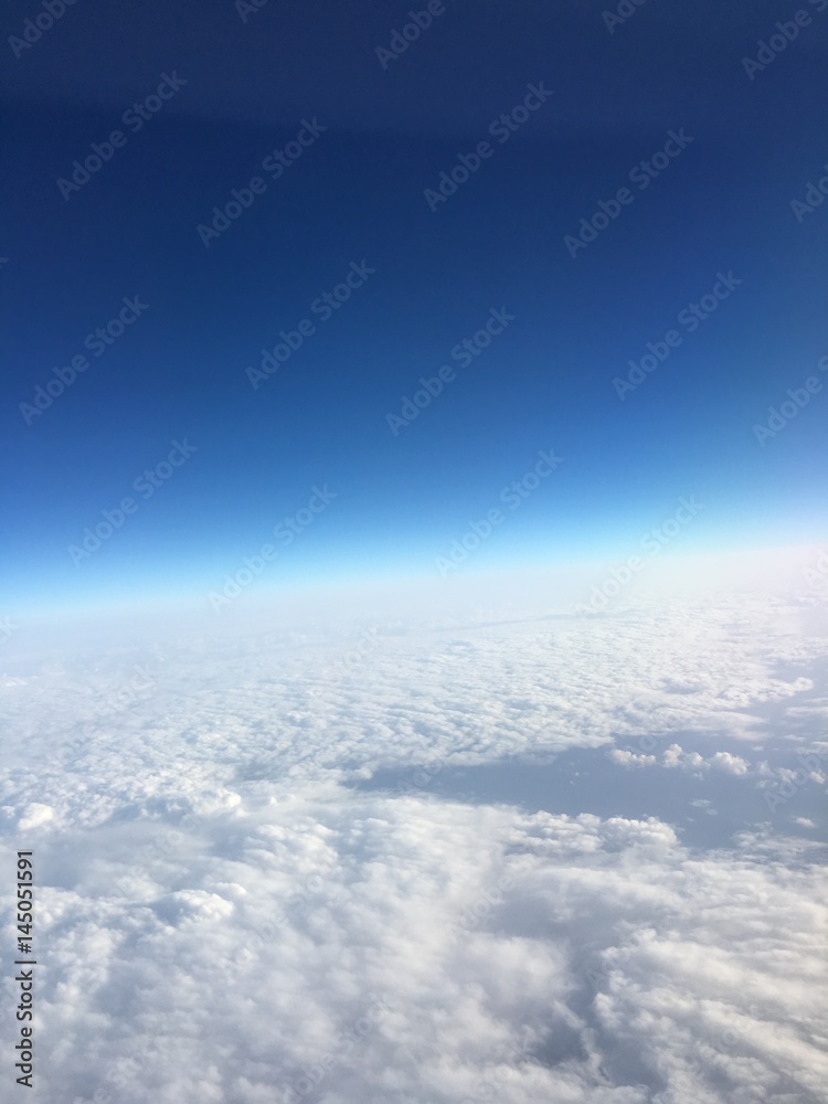 飛行機から撮った空