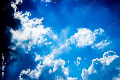 Tapety artystyczne Clouds