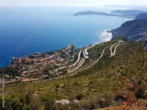 Fotografie Belle Vue aérienne de la ville de Cap d'Ail