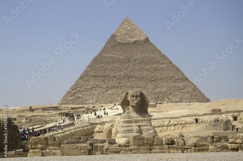 Sphinx vor Chephren-Pyramide, Gizeh