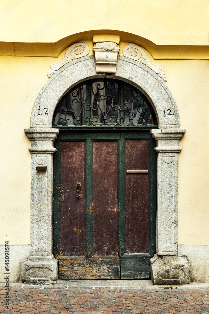 Fototapeta premium Gate entrance in Brixen, South Tyrol Italy