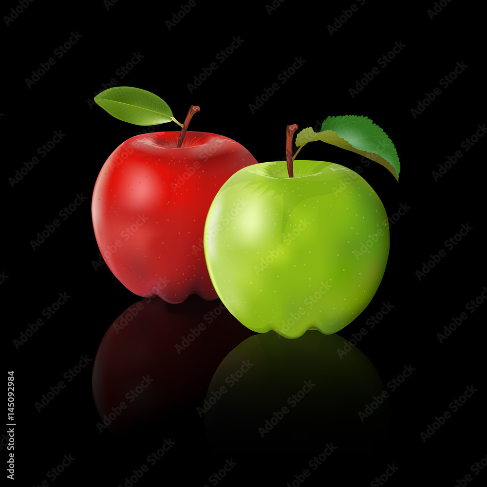 Obraz premium Green apple and red apple isolated on black background