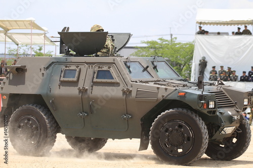 Wallpaper Mural 陸上自衛隊の車両 Torontodigital.ca