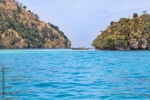 view of small tropical island on the andaman sea in Thailand. © Soonthorn