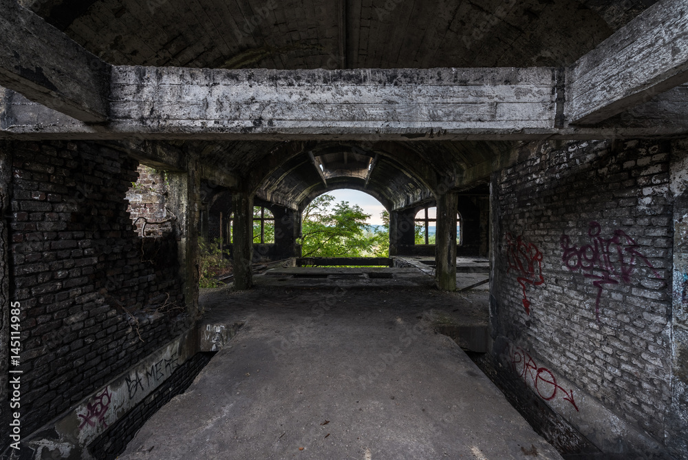 factory abandoned