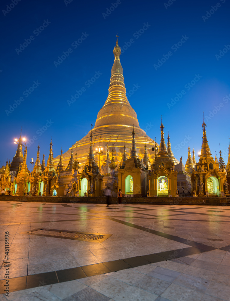  Shwedagon Pagoda,Yangon, Myanmar