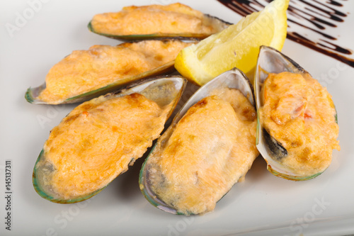 Baked mussels