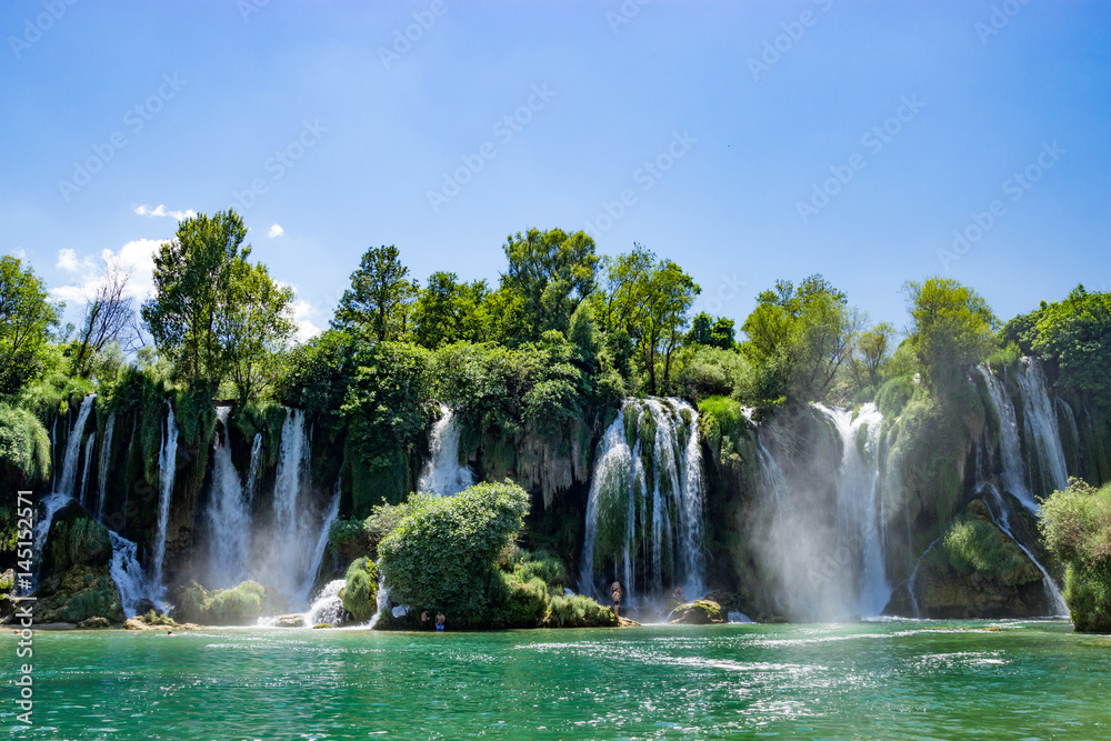 Obraz premium Kravice Waterfall and Trebizat River in Bosnia