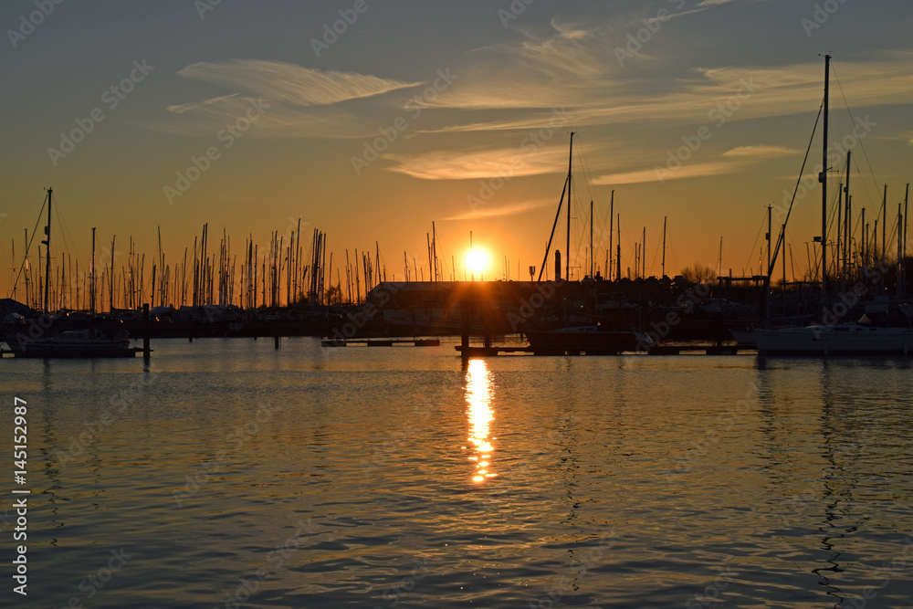 sunsets boats 2