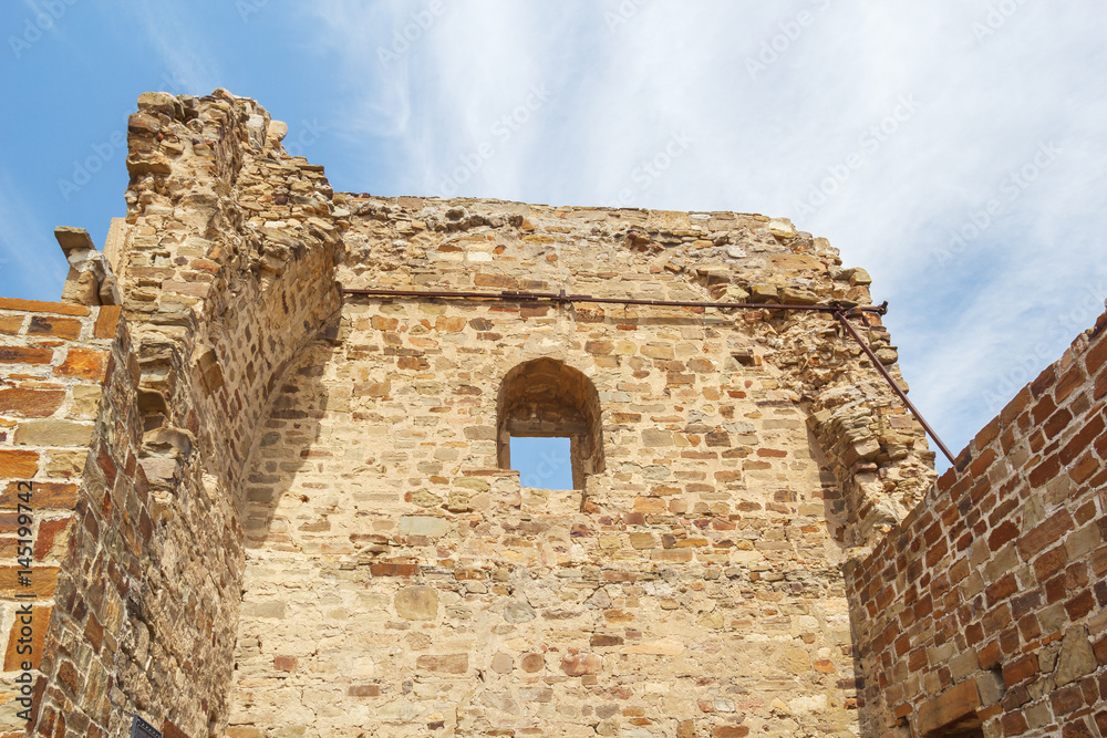 Башня башня лукини де флиско лавани изнутри в Генуэзской крепости в Судаке, Крым