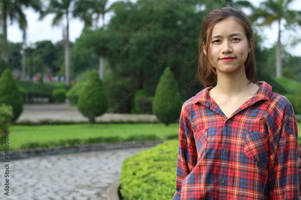 ベトナム旅行 若い女性 ベトナム旅行 若い女性