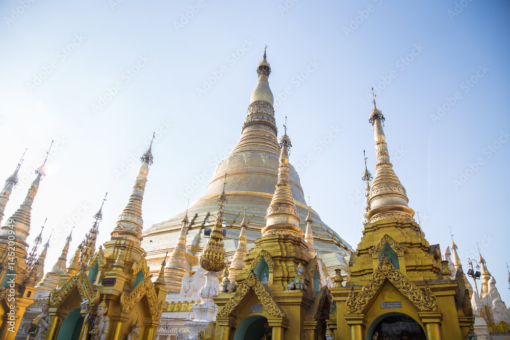Fototapeta premium Shwedagon Pagoda