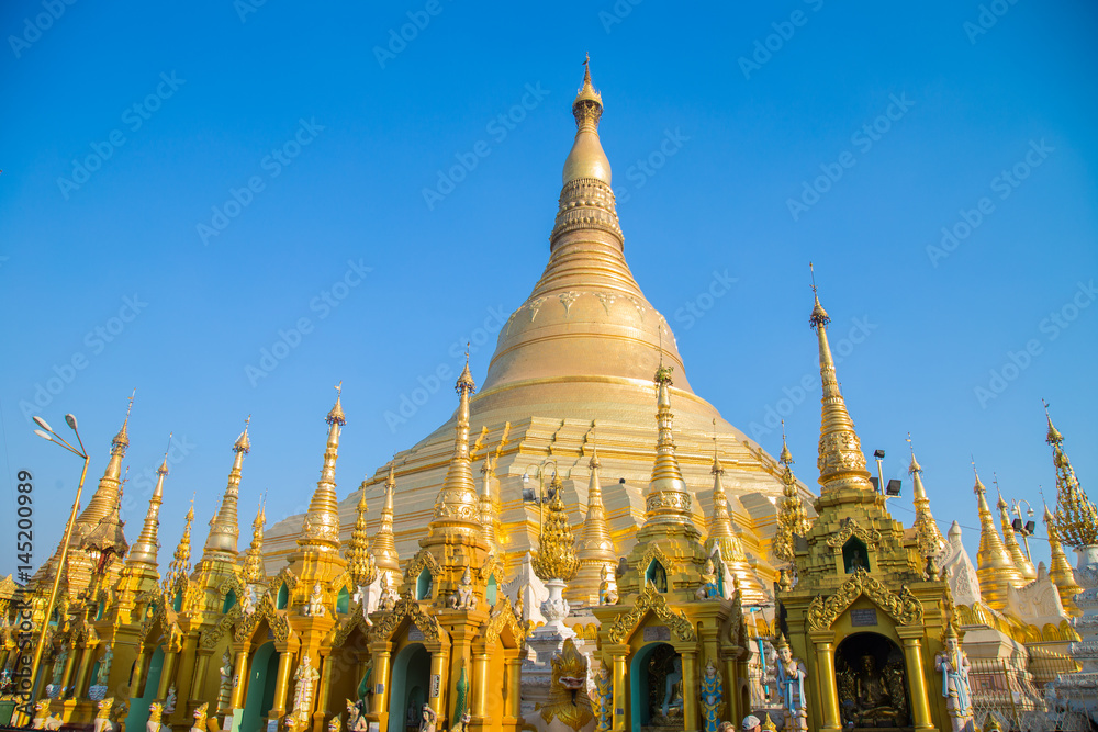 Fototapeta premium Shwedagon Pagoda Myanmar
