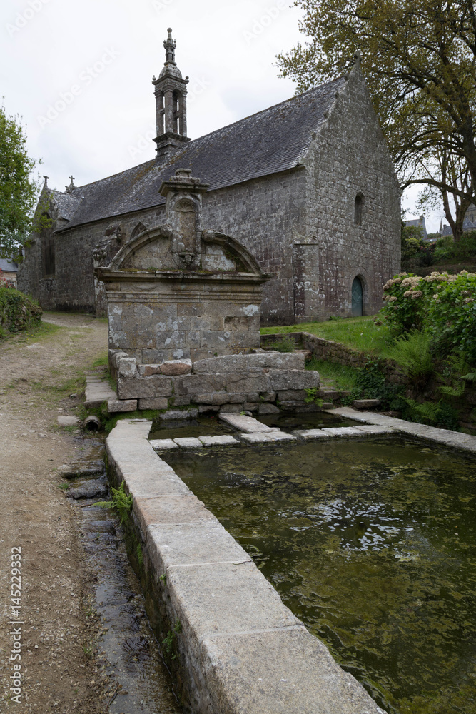 Fototapeta premium Notre Dame de Bonne Nouvelle