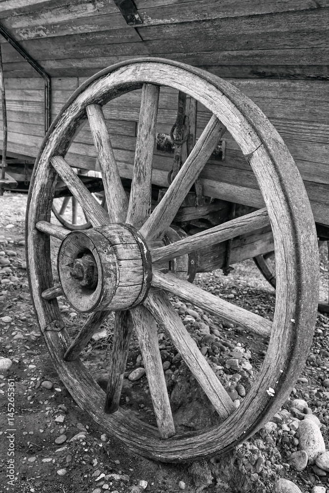 Wagon Wheel