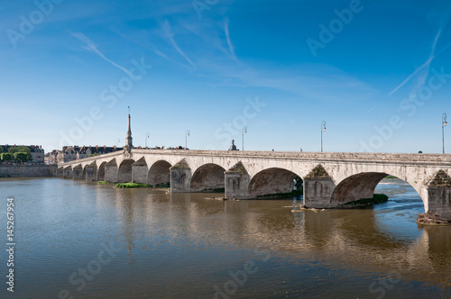 Old Bridge in Blois, Loire-et-Cher, Centre, France © Alexander Demyanenko